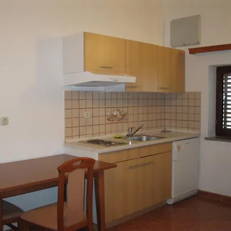 Lav Appartement *